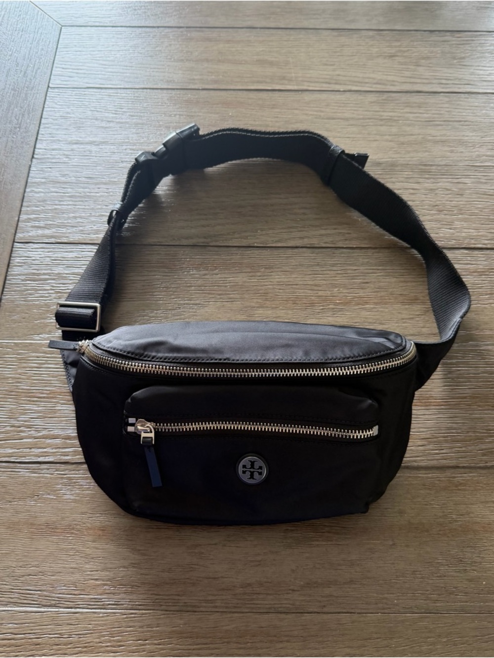 NEW Tory Burch Black Nylon Belt Bag - Picture 3 of 10